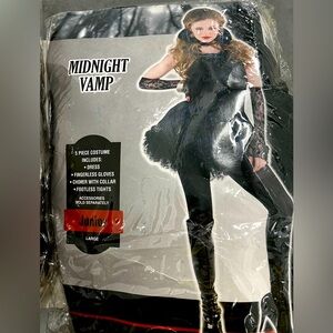 Midnight Vamp Junior costume EUC